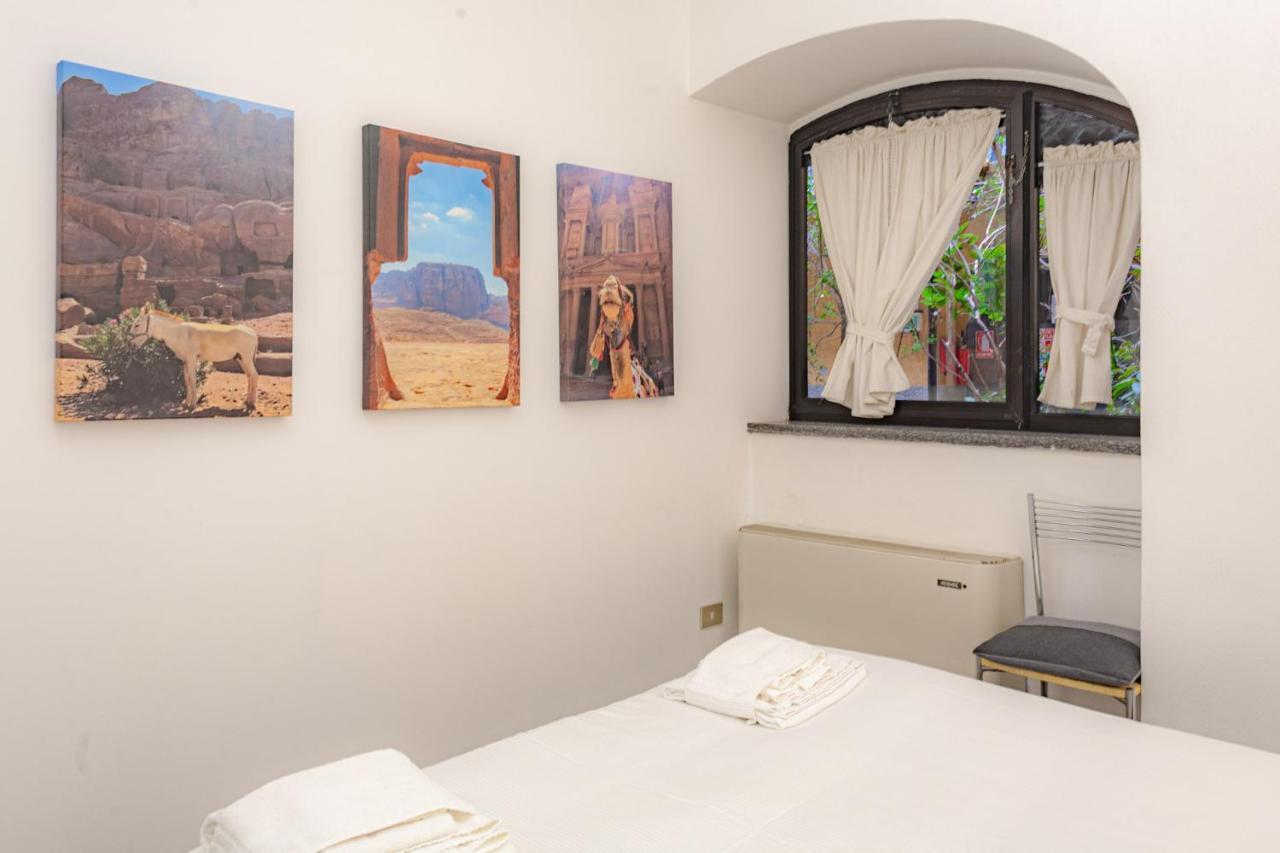 Bnbutler - Vigevano, 13 - A Due Passi Dalla Darsena Apartamento Milão Exterior foto